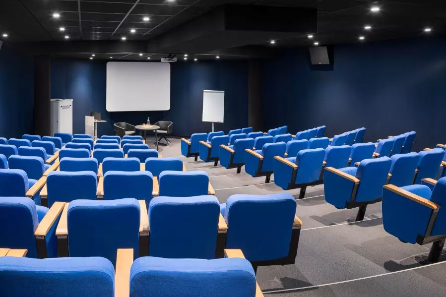 auditorium-2